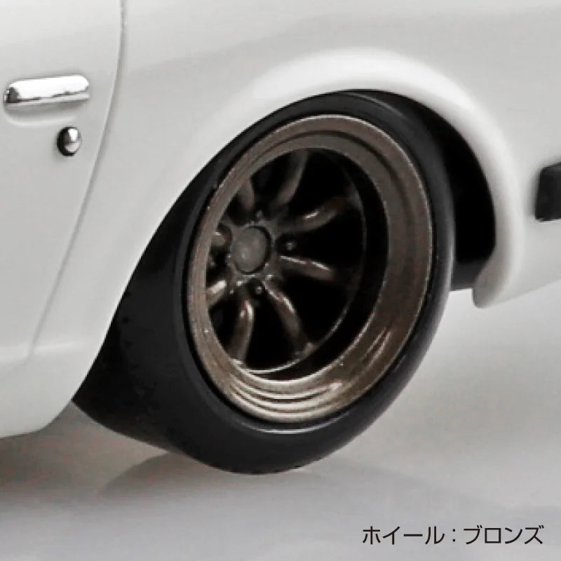 楽プラ スナップキット ニッサン S30フェアレディZ カスタム (ホワイト)