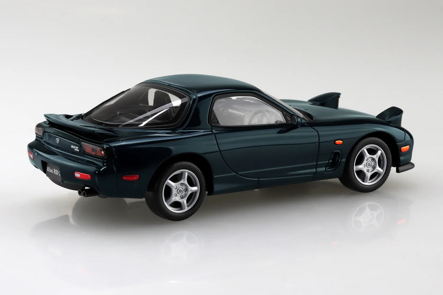楽プラ スナップキット アンフィニ FD3S RX-7 (モンテゴブルーマイカ)