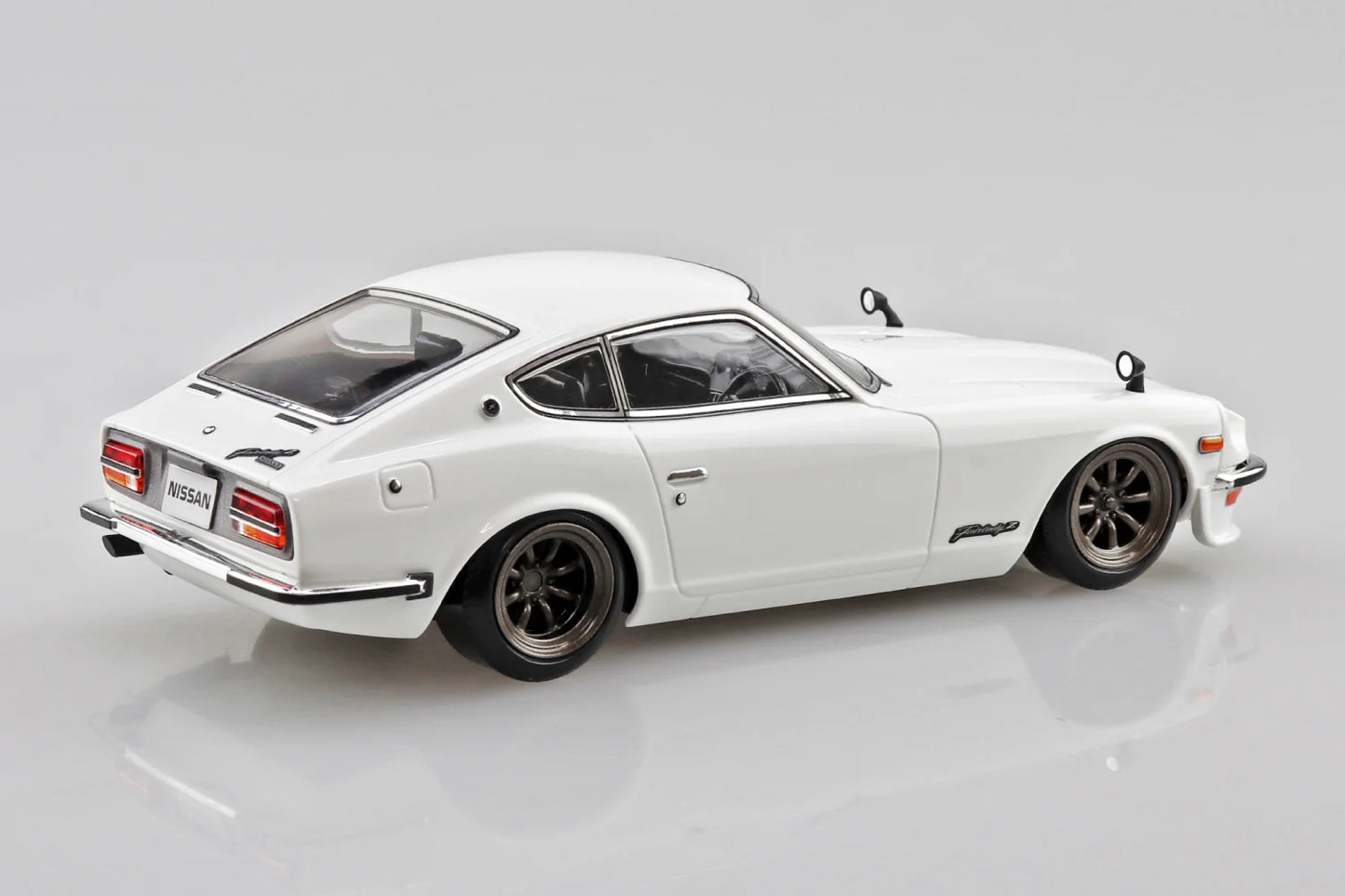 楽プラ スナップキット ニッサン S30フェアレディZ カスタム (ホワイト)